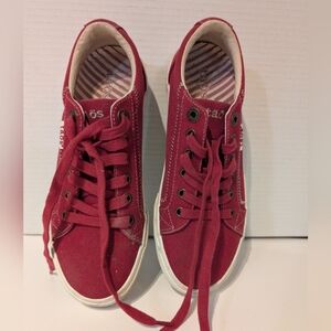 TAOS Plim Soul Red Canvas Sneakers Sz. 7.5